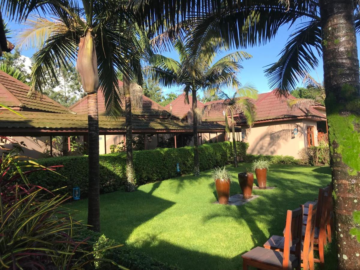 Ahadi Lodge Arusha Exterior photo